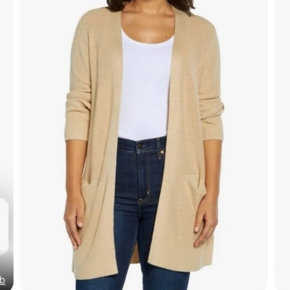 GAP Sweaters - Nwt Gap Women's Beige Cardigan Sweater